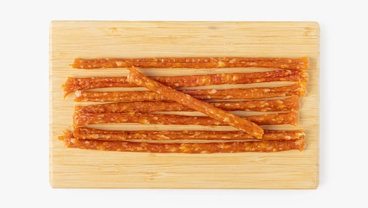 Колбаски из&nbsp;мяса птицы, сырокопченые