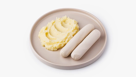 Сосиски куриные с картофельным пюре