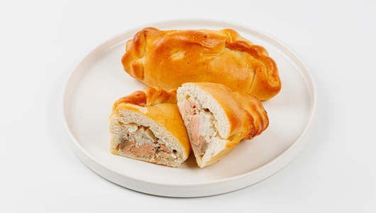 Расстегаи с лососем и палтусом, 120 г (2 шт)