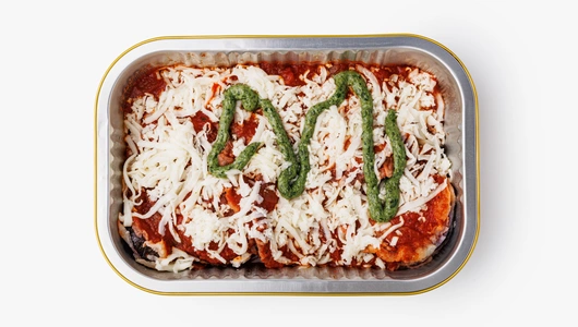 Баклажаны "Пармиджано" с соусом песто Баклажаны "Пармиджано" с соусом песто