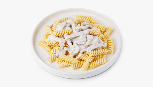 Паста Фузилли с ветчиной и грибами в сливочном соусе