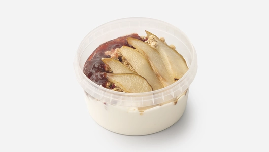 Гранола с печёной грушей и вишнёвым вареньем