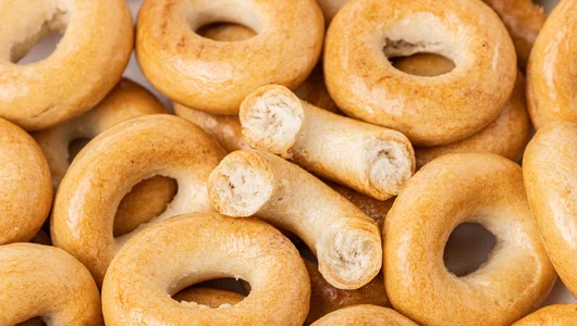 Сушки-мини луковые