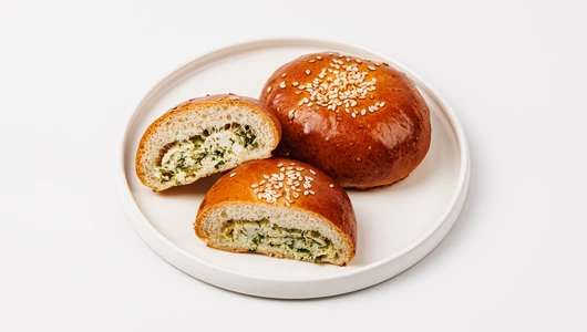 Пирожок с зеленью и яйцом, 2 шт