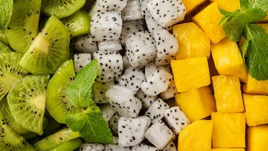 Фруктовый микс (ананас, питахайя, киви)
