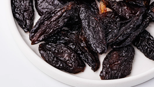 Цукаты из сливы на сиропе топинамбура, 80 г Цукаты из сливы на сиропе топинамбура, 80 г