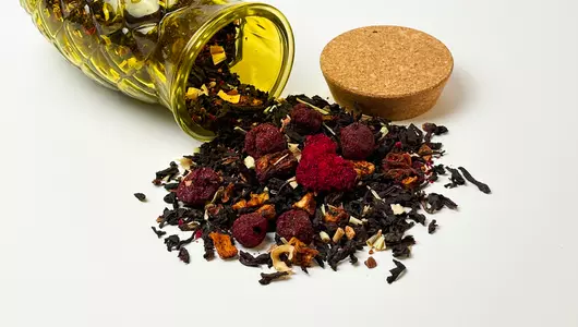 Чай черный Befruitbe пропитанный соком ананаса с кусочками ананаса вишни лемонграсса 130 г