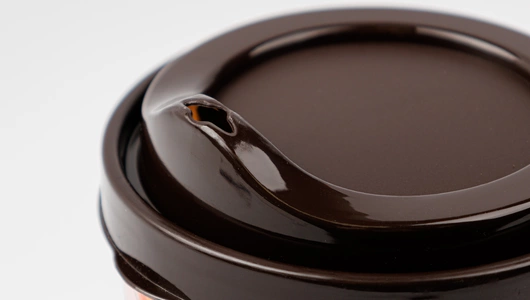 Стакан с крышкой и декором, 550 мл