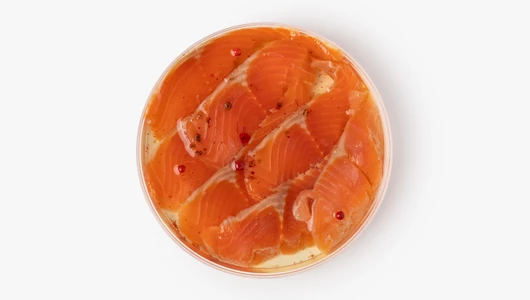 Форель радужная филе-ломтики в&nbsp;масле с&nbsp;розовым перцем, 180 г