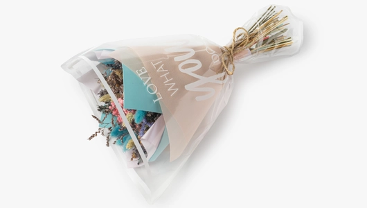 Букет сухоцветов "Нежный" с&nbsp;гелихризумом, гипсофилой, лагурусом