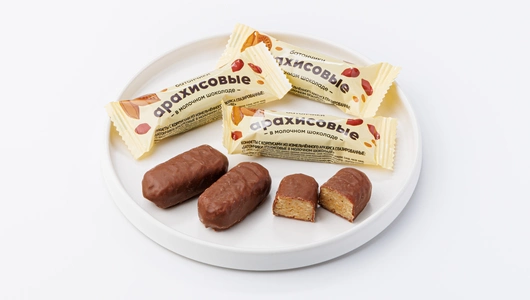 Батончики арахисовые в молочном шоколаде