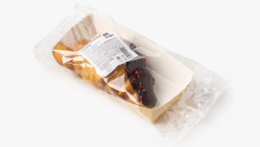 Круассан с&nbsp;шоколадом и&nbsp;малиной, кафе