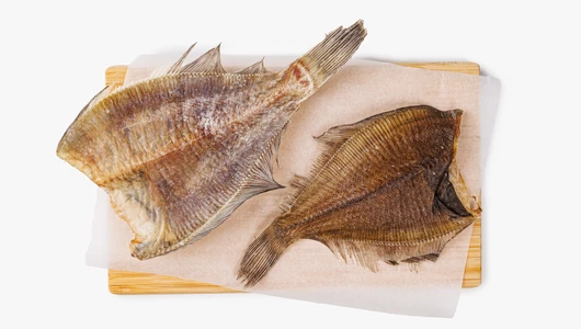 Камбала вяленая тушка без головы, вес