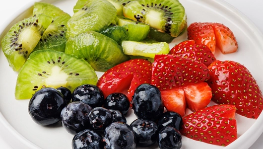 Фруктовый микс (голубика, клубника, киви), 150 г