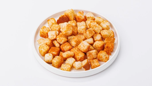 Сухарики пшеничные с паприкой и чесноком Сухарики пшеничные с паприкой и чесноком