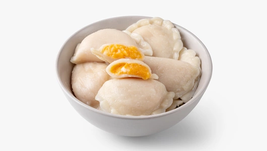 Вареники с&nbsp;бататом и&nbsp;сыром