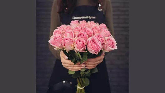 Букет из 21 розы Вэм (50см)