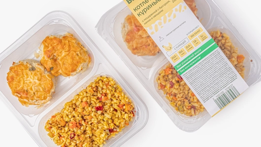 Котлеты куриные с&nbsp;моцареллой с&nbsp;булгуром, киноа и&nbsp;овощами