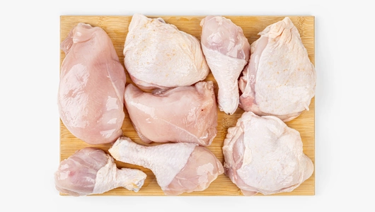 Ассорти из цыпленка-бройлера на зерновом откорме