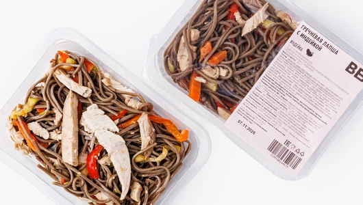 Гречневая лапша с индейкой