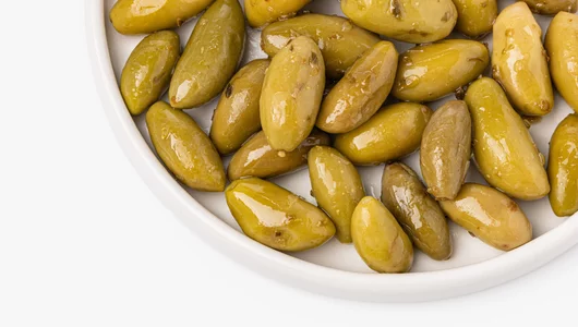 Оливки столовые с&nbsp;косточкой, в/у, 120 г