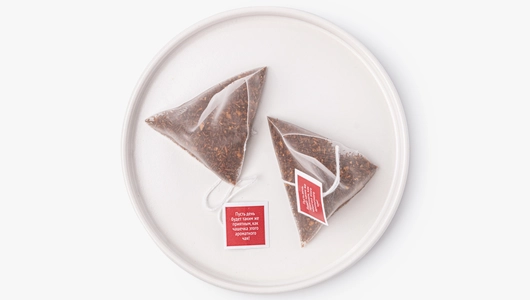 Напиток чайный "Ройбуш с&nbsp;земляникой", в&nbsp;пирамидках