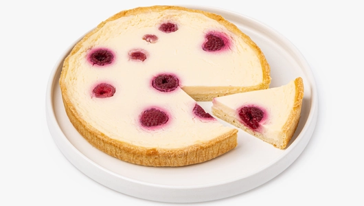 Пирог "Сметанник" с&nbsp;малиной"