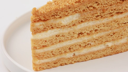 Пирожное бисквитно-кремовое "Медовое", 100г