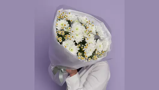 Кустовые хризантемы и&nbsp;ромашки FMART by flowwow