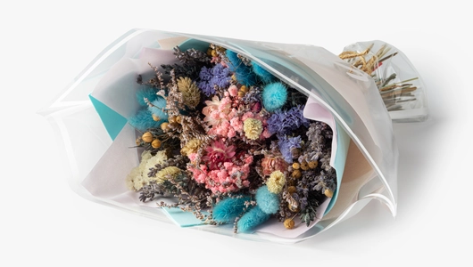 Букет сухоцветов "Нежный" с&nbsp;гелихризумом, гипсофилой, лагурусом