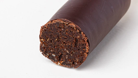 Конфета ручной работы фруктово-ореховая "Финик, миндаль, гвоздика", кафе Конфета ручной работы фруктово-ореховая "Финик, миндаль, гвоздика", кафе