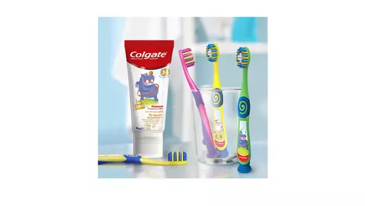 Зубная щетка детская Colgate 2-5 лет мягкая щетина в ассортименте Зубная щетка детская Colgate 2-5 лет мягкая щетина в ассортименте