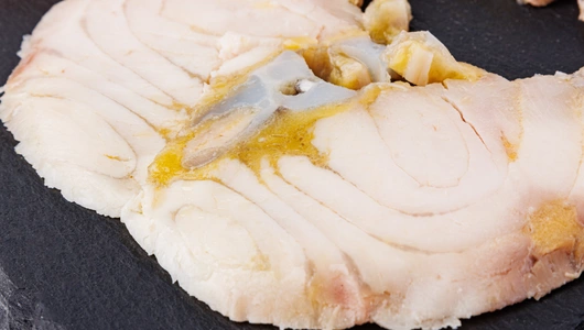 Осетр горячего копчения, 100 г