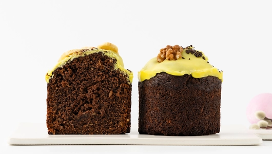 Кулич "Веганский" с&nbsp;бананом и&nbsp;грецким орехом