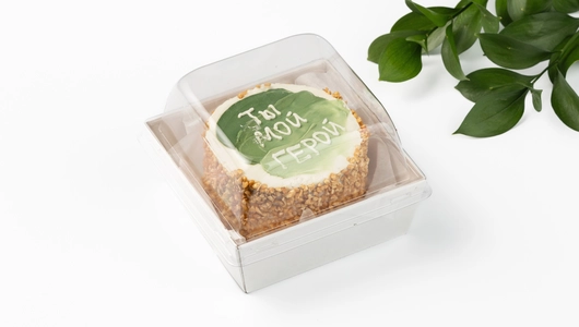 Торт бенто "Открытка" клубничный