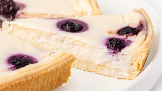 Пирог "Сметанник" с&nbsp;черникой зам. 450 г