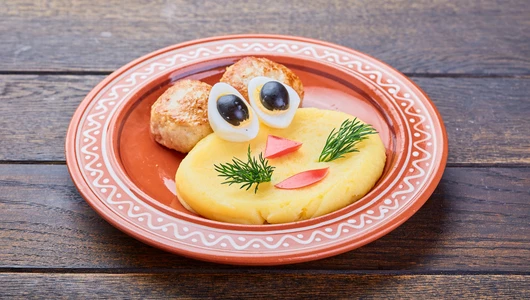 Медальонки куриные с картошечкой