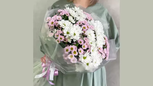 Букет Хризантема и&nbsp;розовые сантини FMART by flowwow