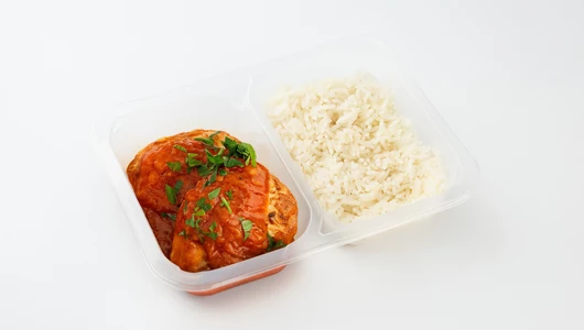 Бабушкины котлеты в&nbsp;томатном соусе с&nbsp;отварным рисом