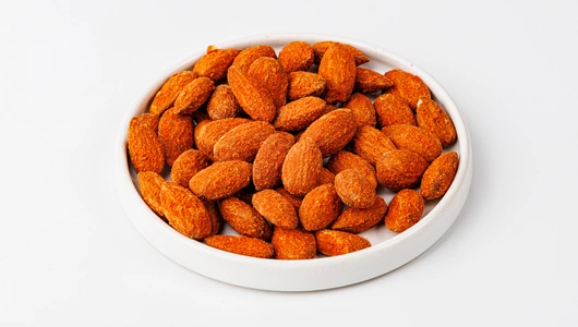 Миндаль обжаренный с копченой паприкой