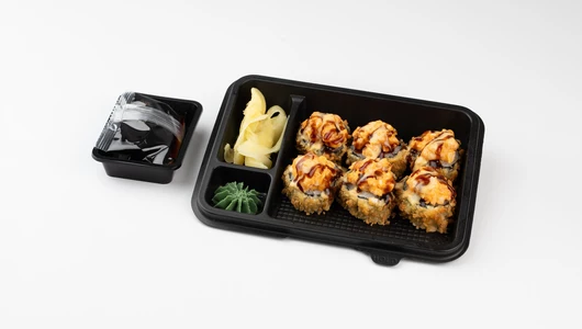 Темпура ролл с&nbsp;шапочкой из&nbsp;креветки