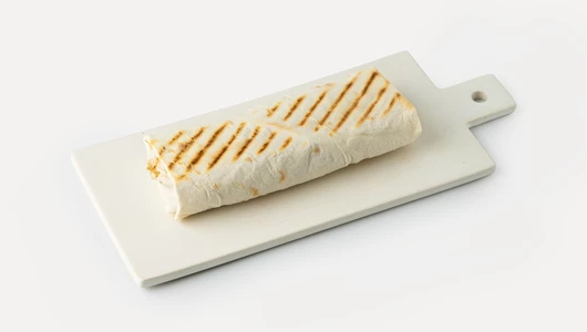 Сэндвич-ролл с курицей и соусом Спайси, кафе