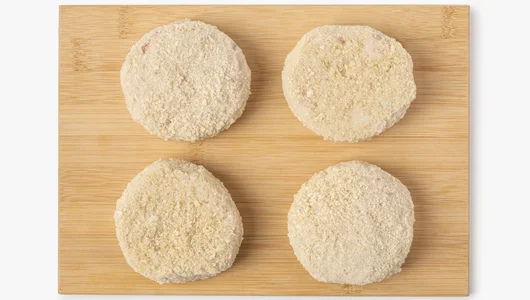 Котлеты рыбные из&nbsp;минтая со свиным шпиком в&nbsp;панировке зам.