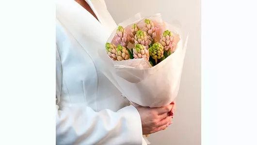 Монобукет из&nbsp;9 розовых гиацинтов "Весенний привет" FMART by flowwow