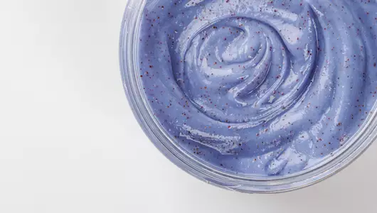 Скраб для лица с голубой матчей