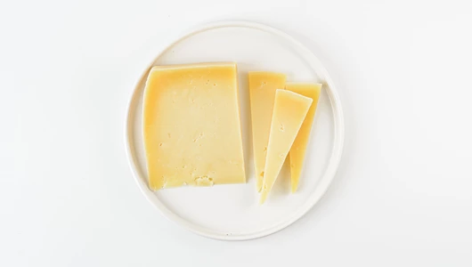 Сыр полутвердый Гауда Белеген Сыр полутвердый Гауда Белеген