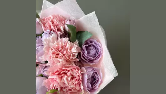 Дуо баблс и&nbsp;гвоздика FMART by flowwow