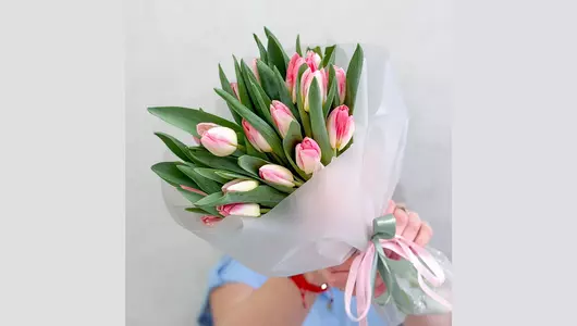 Букет 25 розовых тюльпанов FMART by flowwow