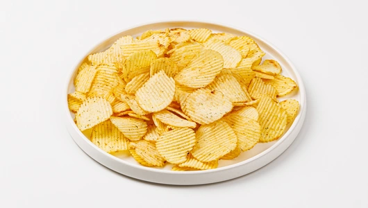 Чипсы картофельные рифленые со вкусом "Молодой чеснок с укропом" Чипсы картофельные рифленые со вкусом "Молодой чеснок с укропом"