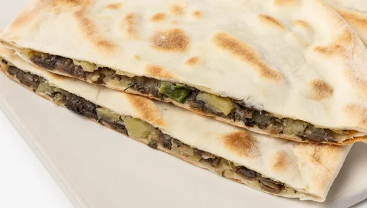 Лепешка с&nbsp;картофелем и&nbsp;грибами (постная), 2 шт